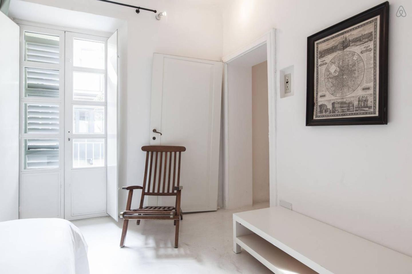 Casa Milano- Apartments And Rooms Стая снимка