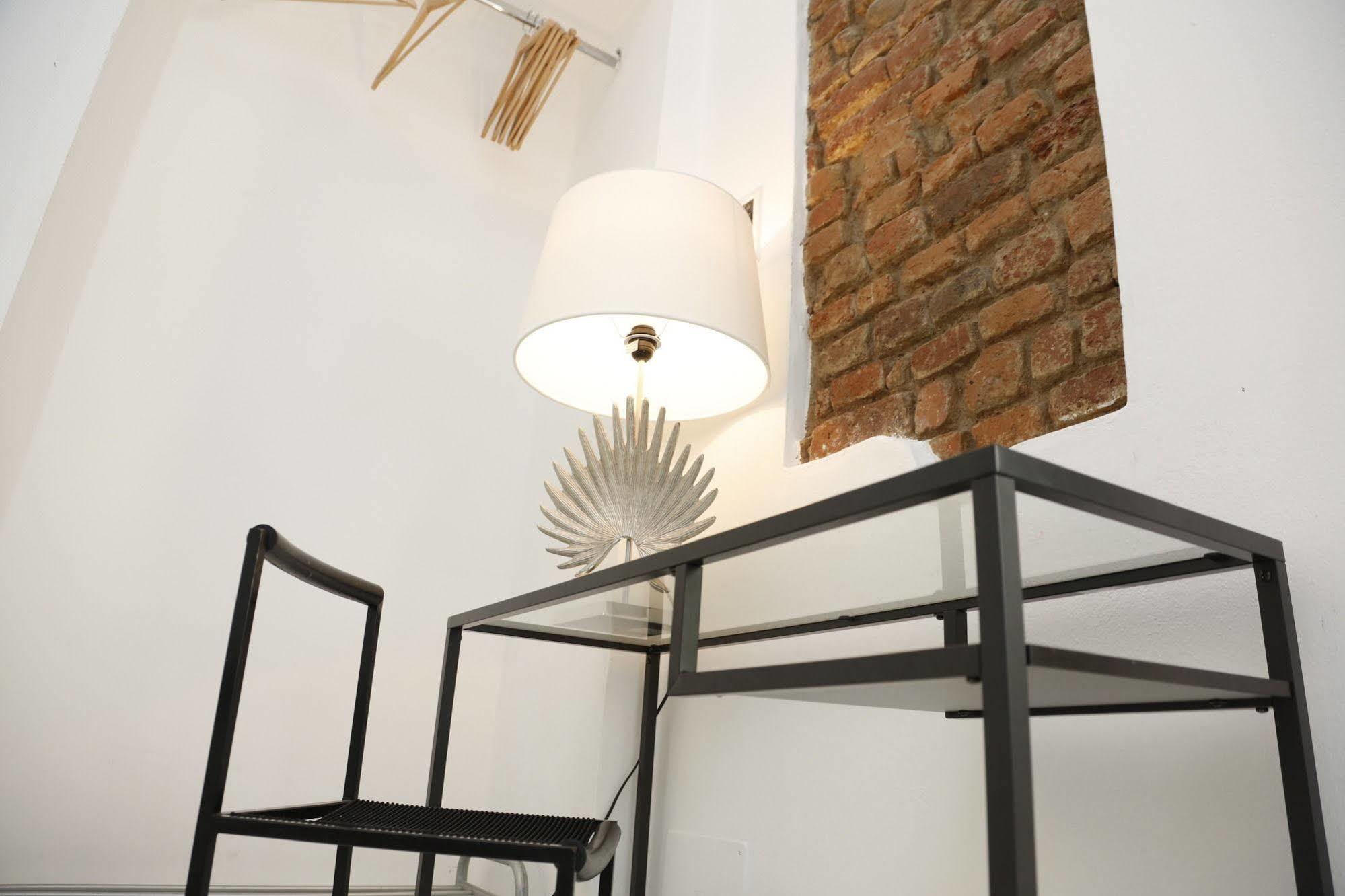 Casa Milano- Apartments And Rooms Екстериор снимка